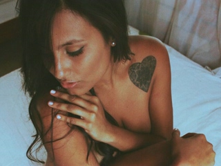 Mirandahot