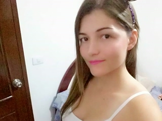 MelanieR